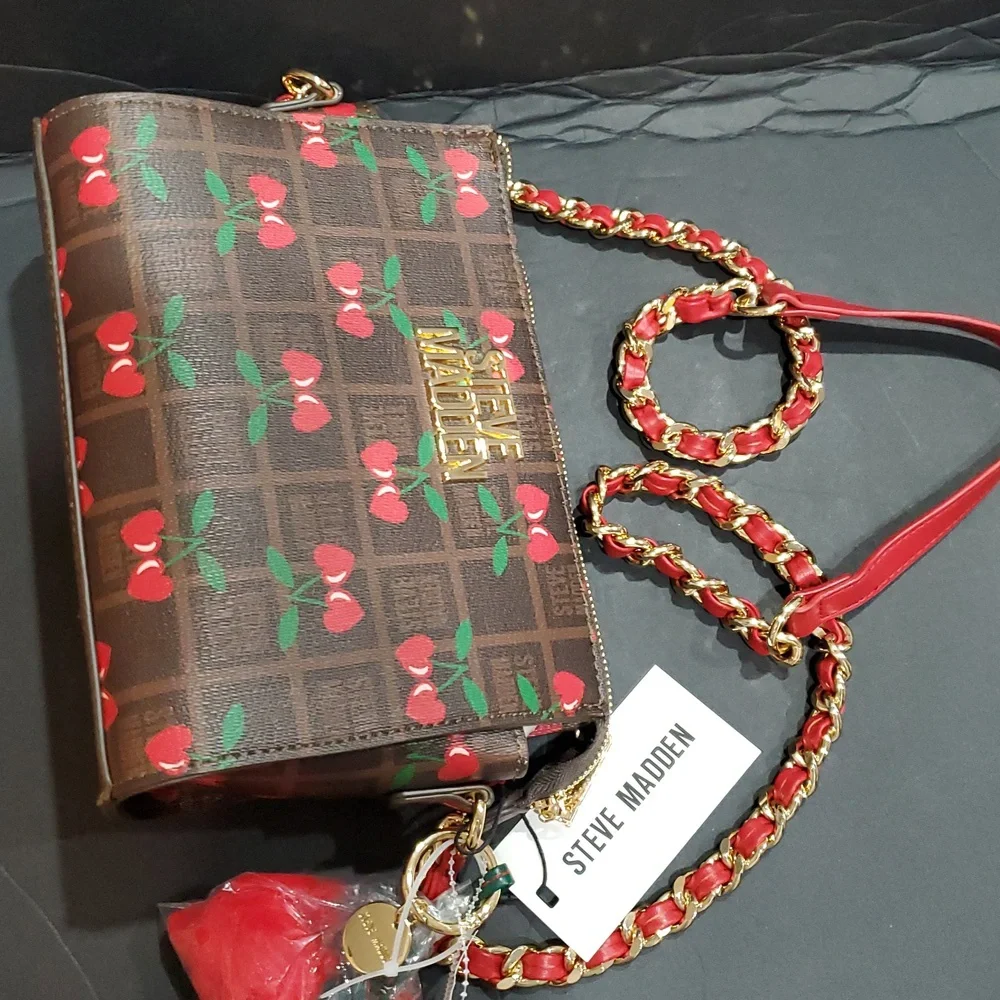 Steve Madden brown plaid checkered cherry print bryder crossbody bag and charm - Picture 10 of 13